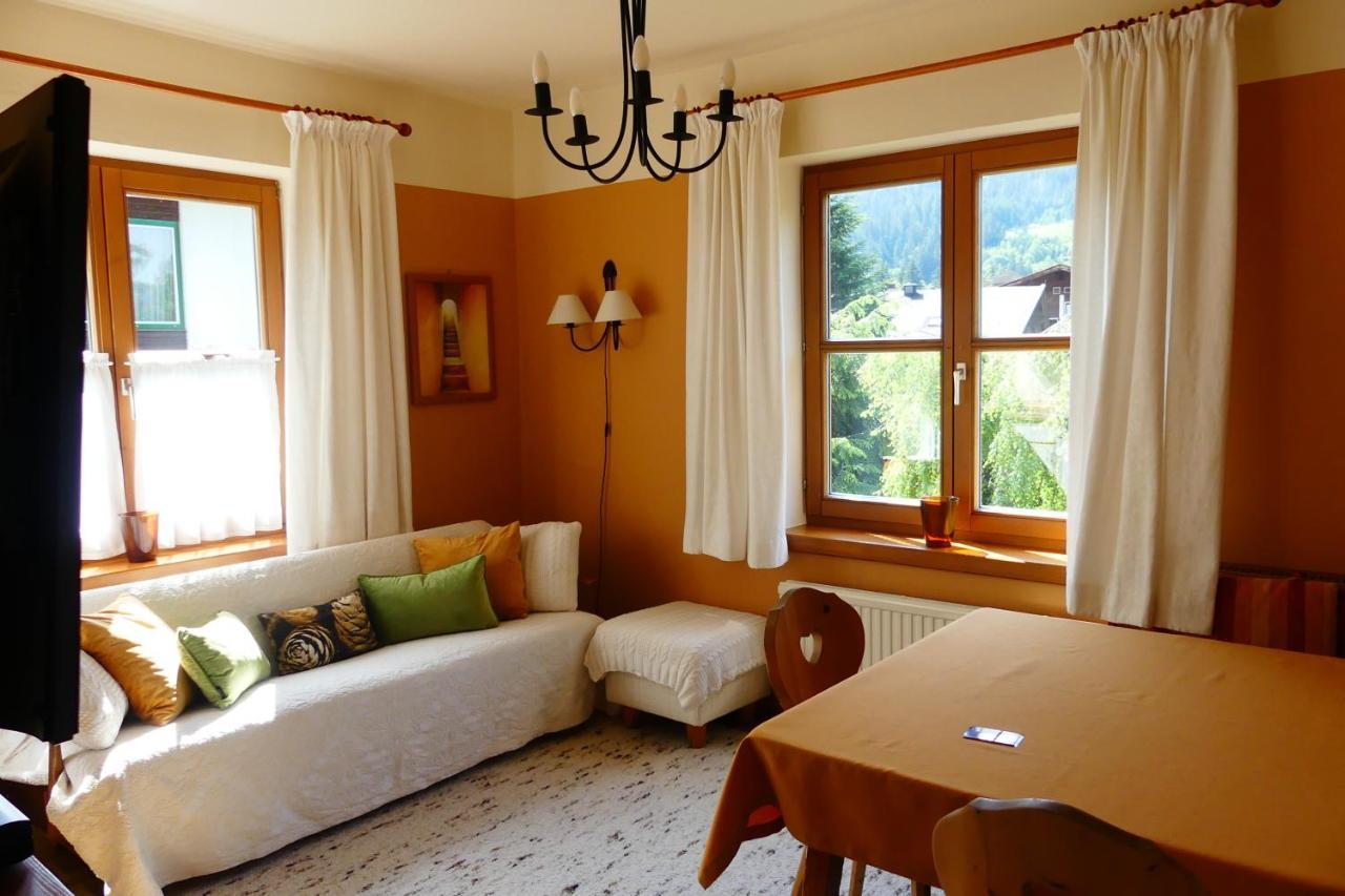Ferienwohnungen Familie Wetzlinger Бад Кляйнкирххайм Экстерьер фото